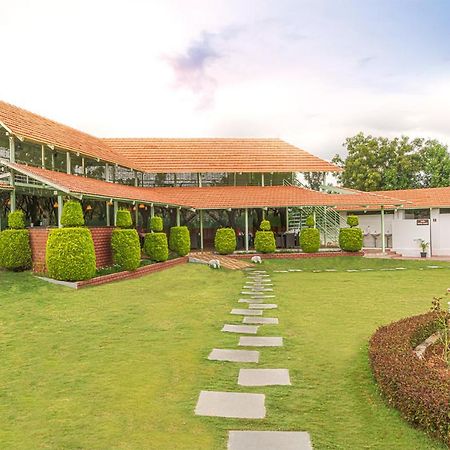 Fiestaa Resort N Events Venue Devanahalli Esterno foto