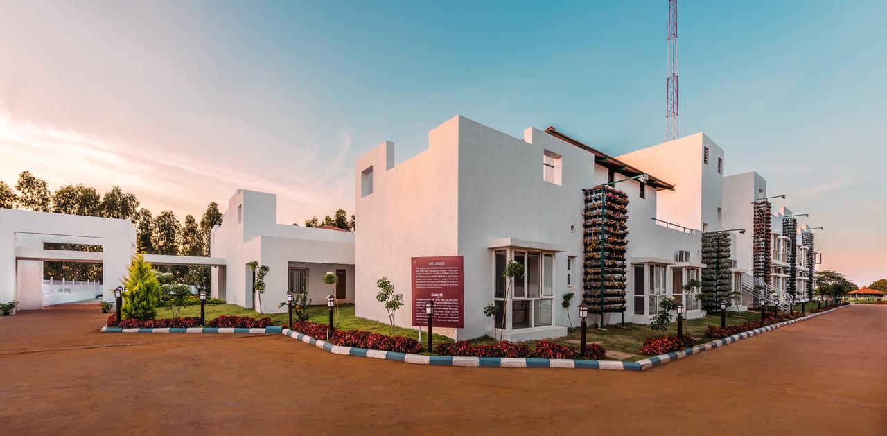 Fiestaa Resort N Events Venue Devanahalli Esterno foto