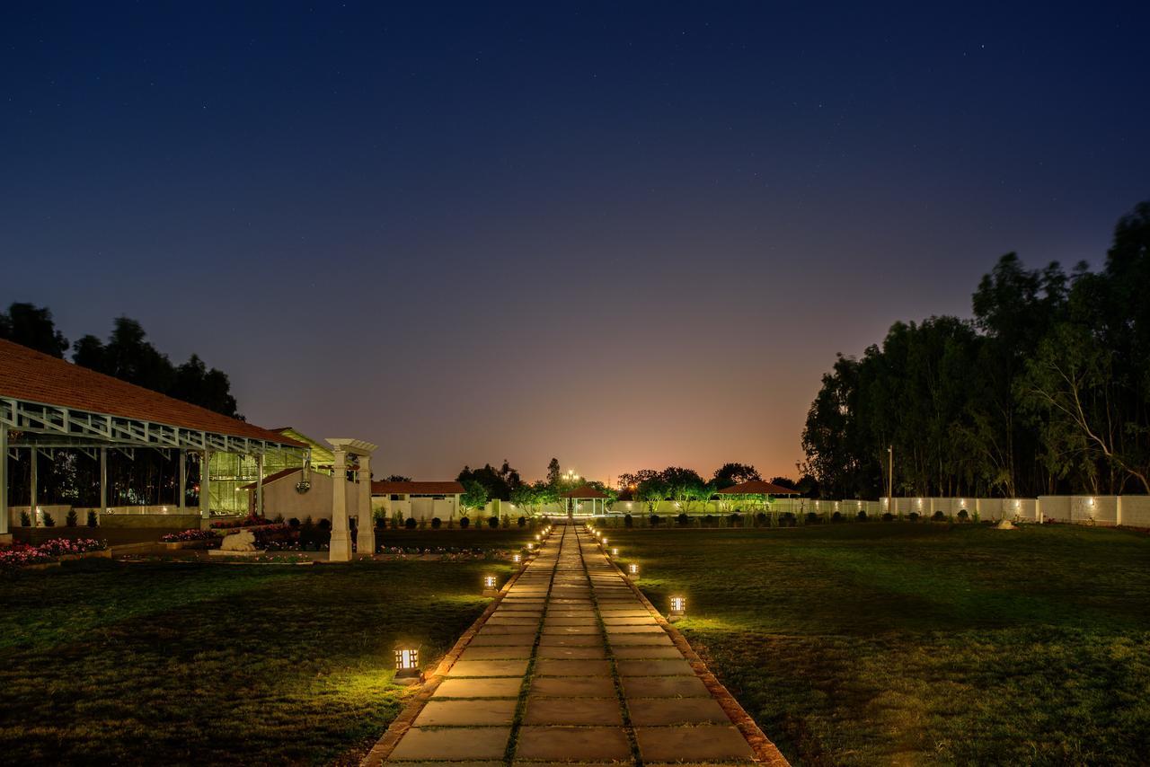 Fiestaa Resort N Events Venue Devanahalli Esterno foto