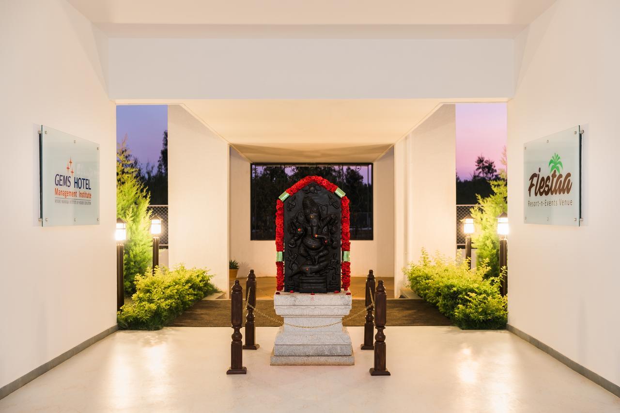 Fiestaa Resort N Events Venue Devanahalli Esterno foto