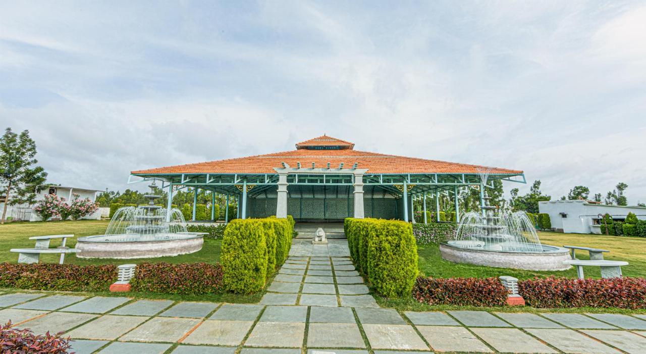 Fiestaa Resort N Events Venue Devanahalli Esterno foto