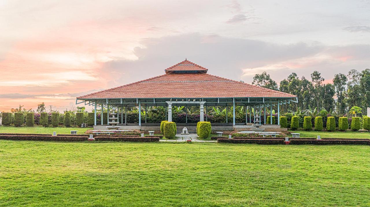 Fiestaa Resort N Events Venue Devanahalli Esterno foto