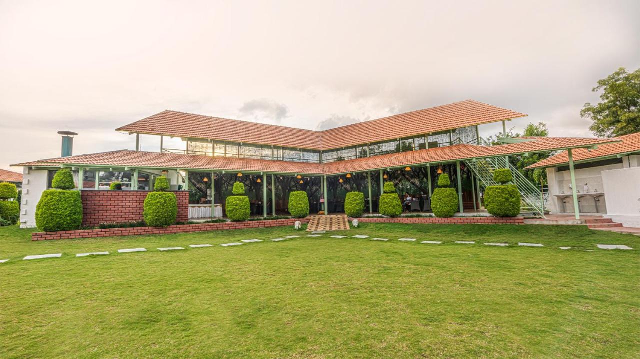 Fiestaa Resort N Events Venue Devanahalli Esterno foto