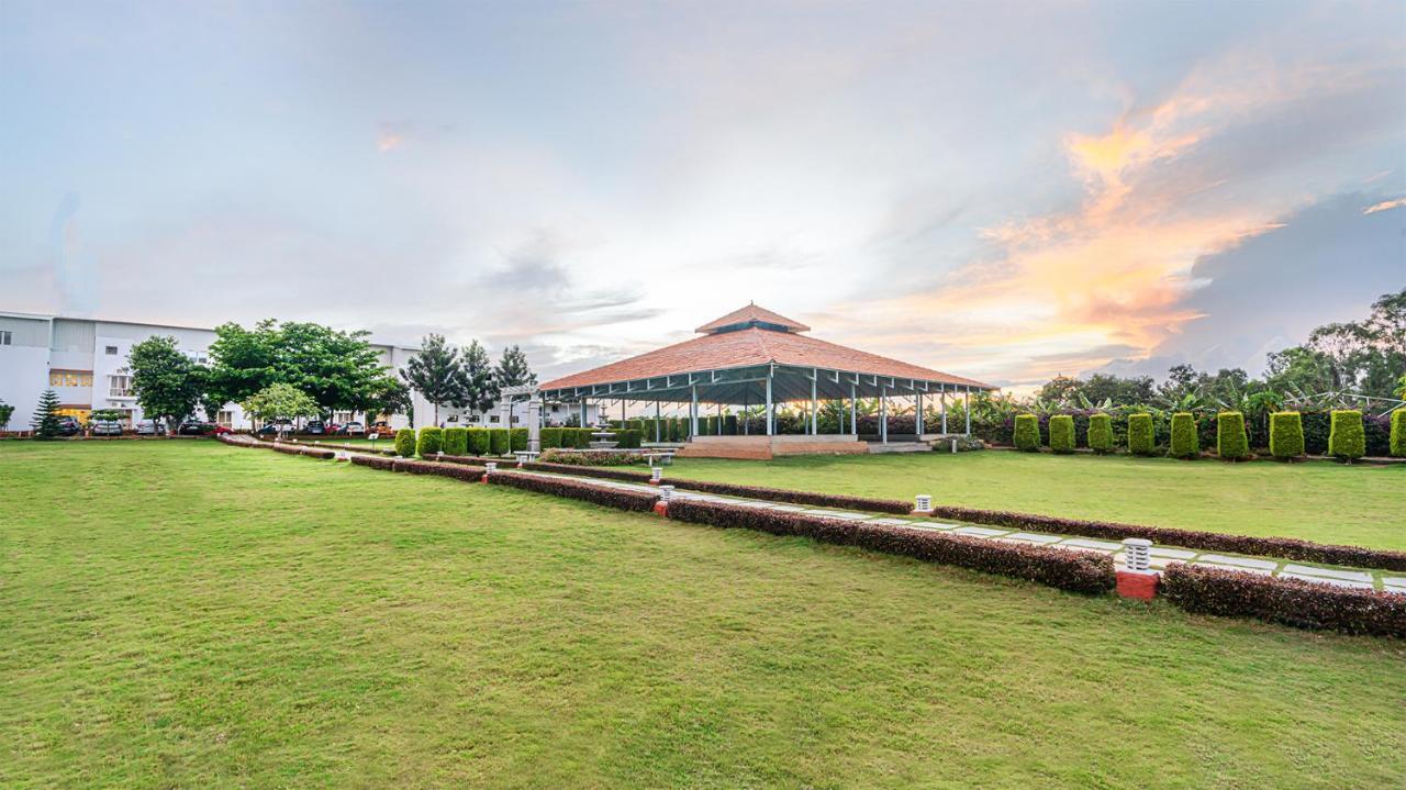 Fiestaa Resort N Events Venue Devanahalli Esterno foto
